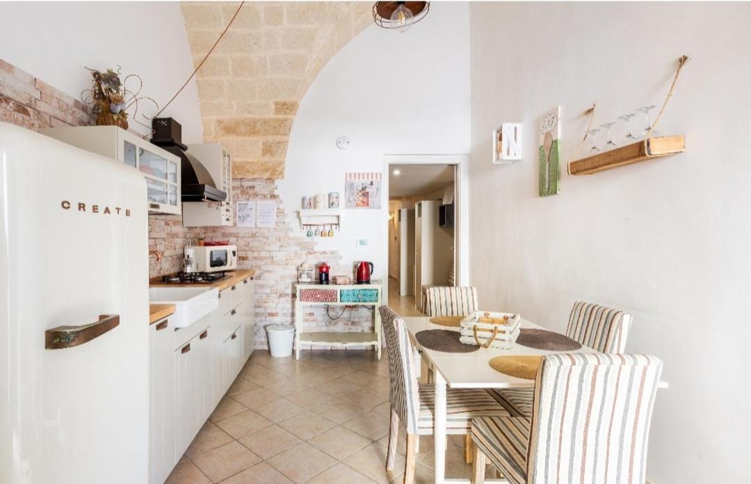 Casa Melania Apartment Brindisi Phòng bức ảnh